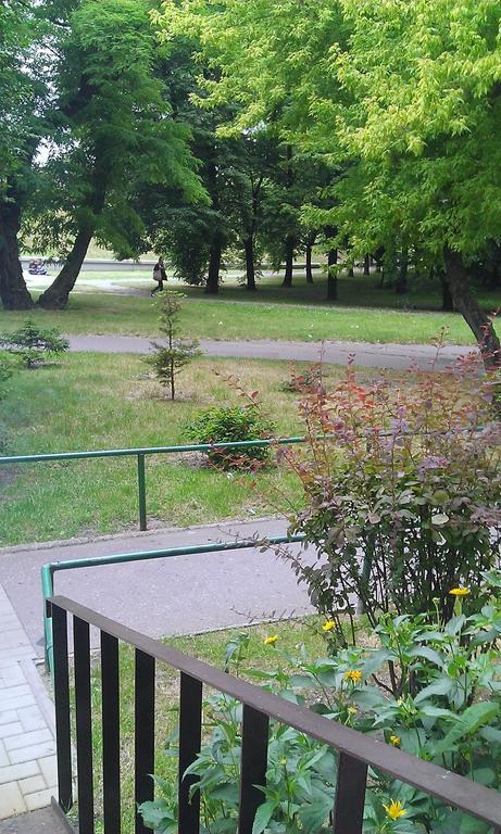 Apartament Dyminska ワルシャワ エクステリア 写真